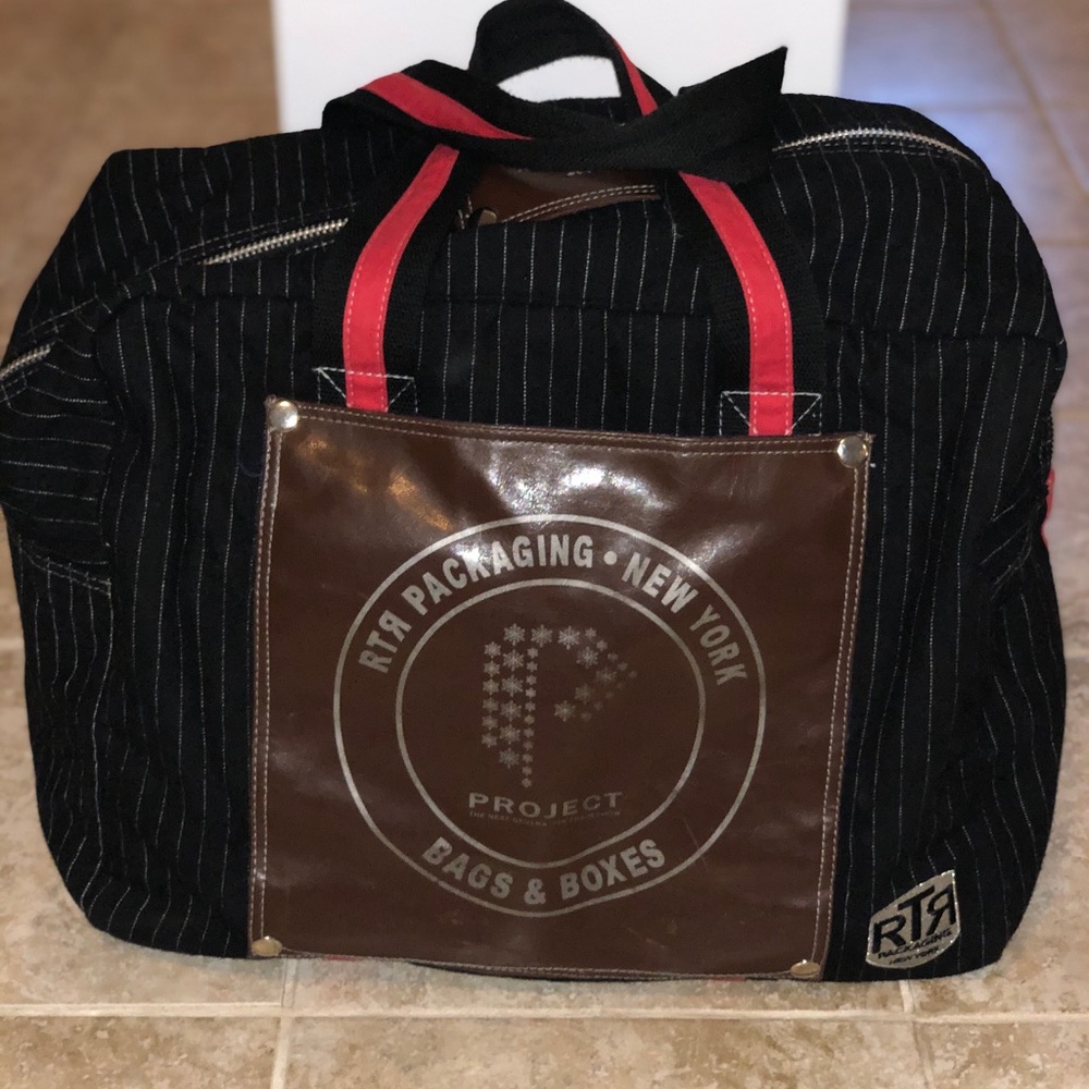 Brand New Agenda Trade Show Duffle Bag